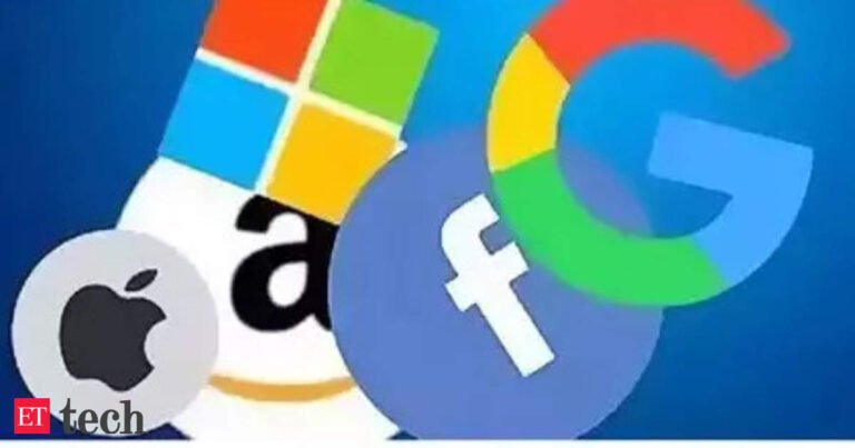 Sundar Pichai: FCC Commissioner Carr writes to Big Tech, accuses them of forming “censorship cartel” Sundar Pichai: FCC Commissioner Carr writes to Big Tech, accuses them of forming “censorship cartel”